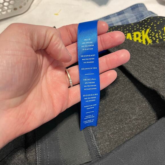 Kit and Ace black stretchy a line mini skirt women’s size 10 - Picture 5 of 9